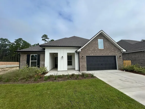 488 E Tweet St, Freeport, FL 32439
