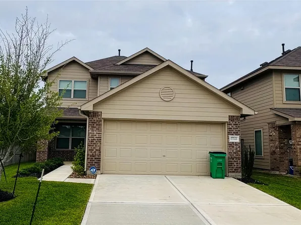 17722 Grove Hill Dr, Hockley, TX 77447