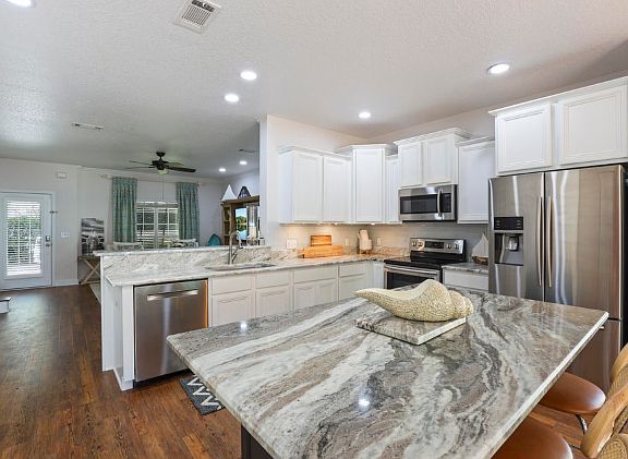 Upgraded Kitchen
