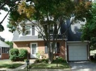 208 Pinehurst Rd, York, PA 17402