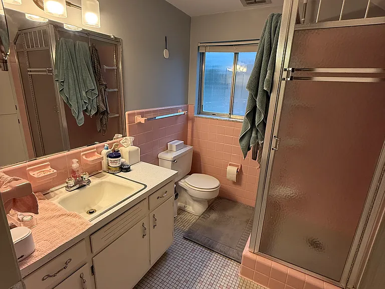 818 Stanley St — Photo 20