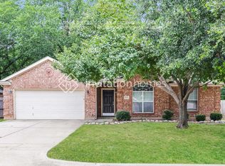 2000 Cancun Dr, Mansfield, TX 76063