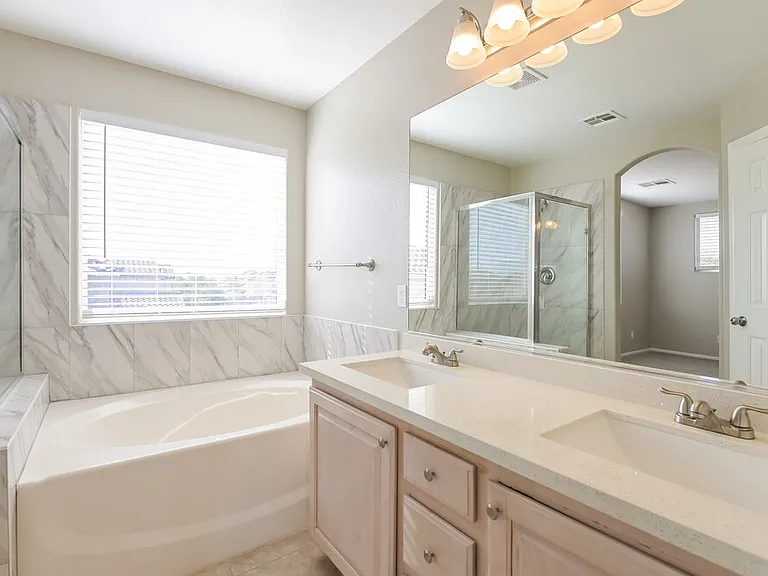 10807 Scotch Rose St — Photo 11