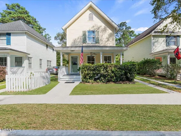 1307 Broad St, Beaufort, SC 29902
