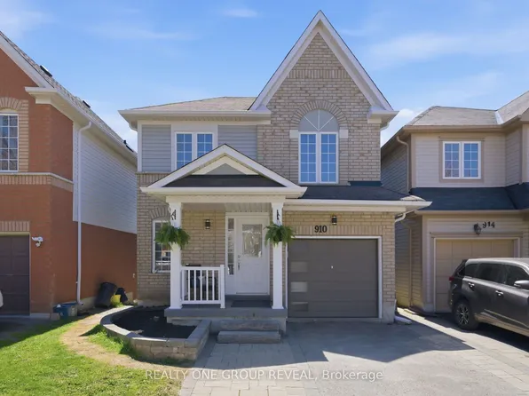910 Taggart Cres, Oshawa, ON L1K 0E5