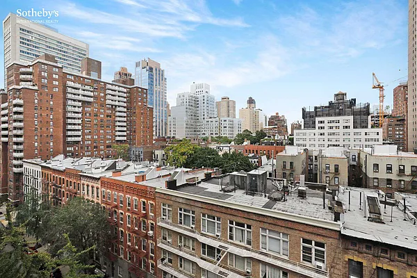 Sold by Sotheby's International Realty | media 5