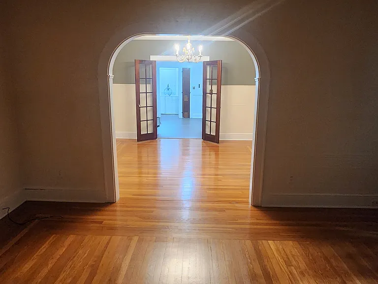 27 Lawson St — Photo 10