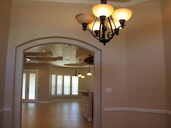 4th image of 709 Dewitt Dr