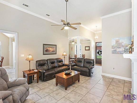 5th image of 36458 Dialtha Dr