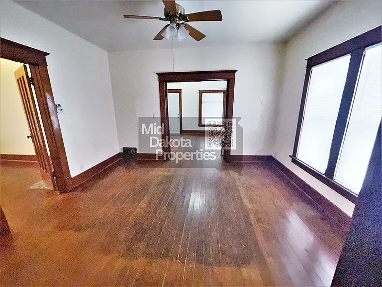 421 E 7th Ave — Photo 7