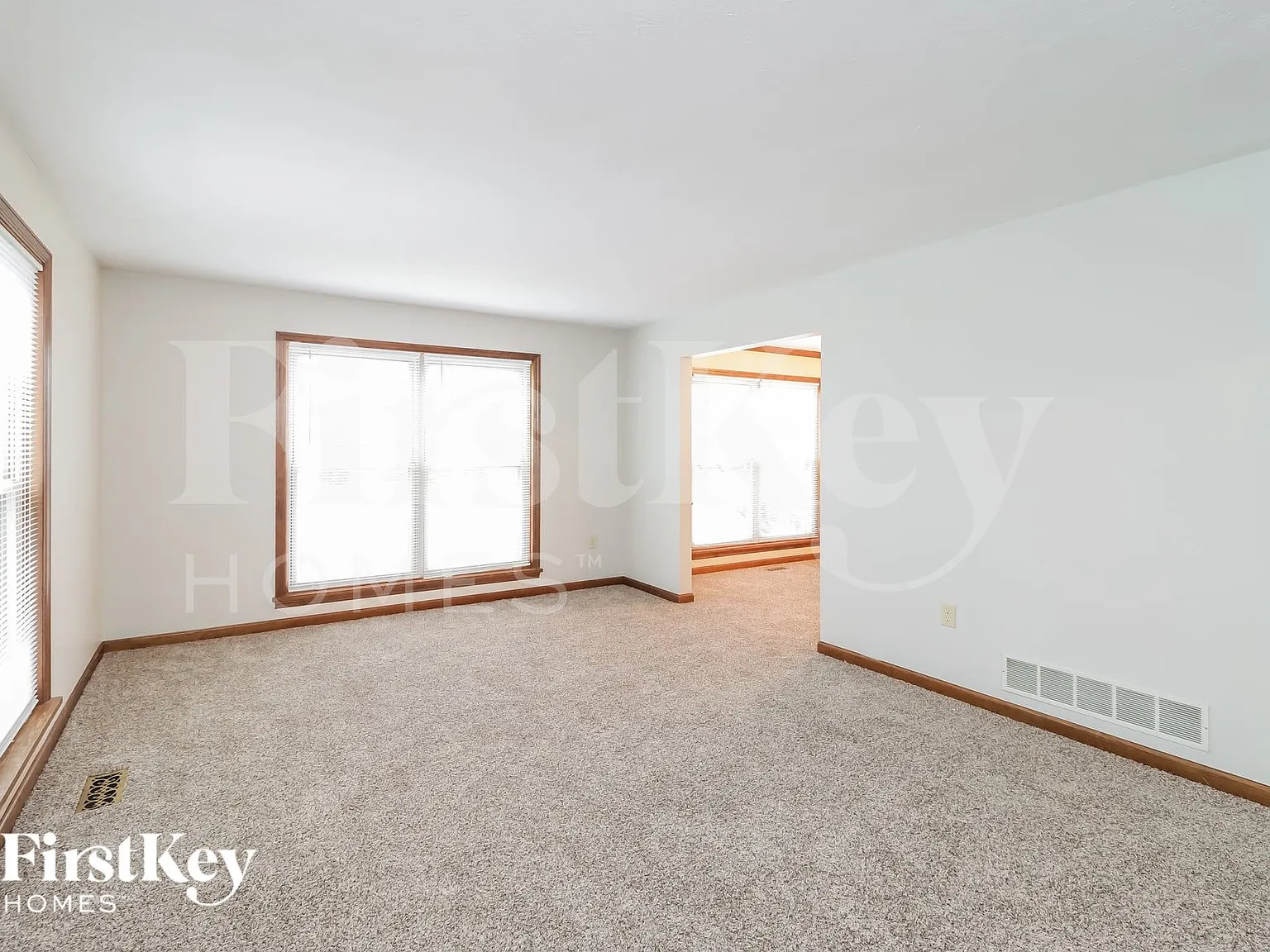 4 bed, 2.5 bath, 2532 sqft, $2,950 — Photo 4