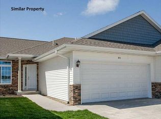 4465 Quail Trail Dr, Marion, IA 52302