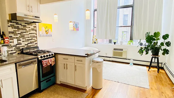 Rented by Charie Properties LLC | media 18