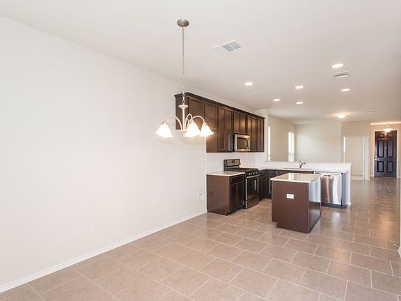 Spec Representation - Open concept throughout main living areas