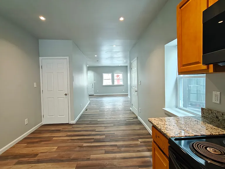 1417 N Felton St #1 — Photo 3
