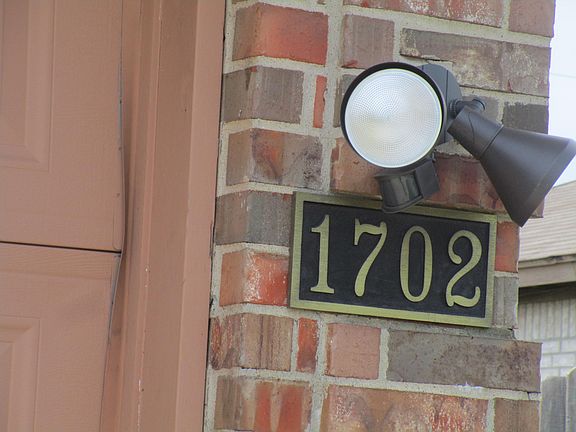 4th image of 1702 Michele Dr