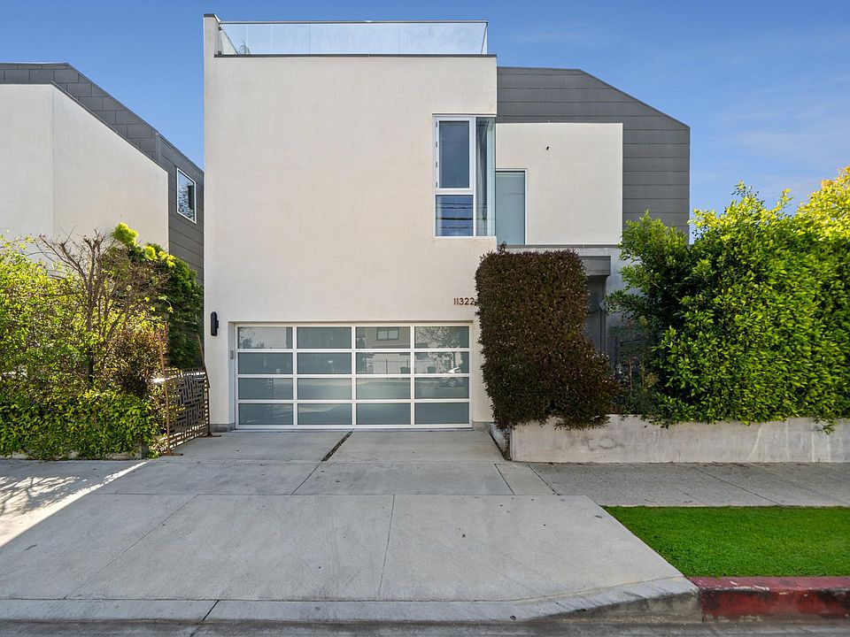 1st image of 11322 La Grange Ave