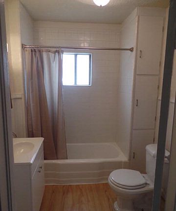 3rd image of 875 10th St