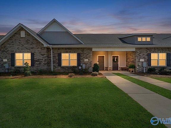 2nd image of 3245 McClellan Way SE