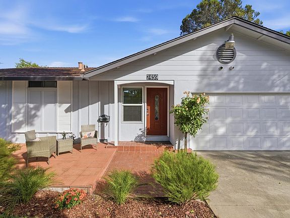 2nd image of 7459 Interlachen Ave