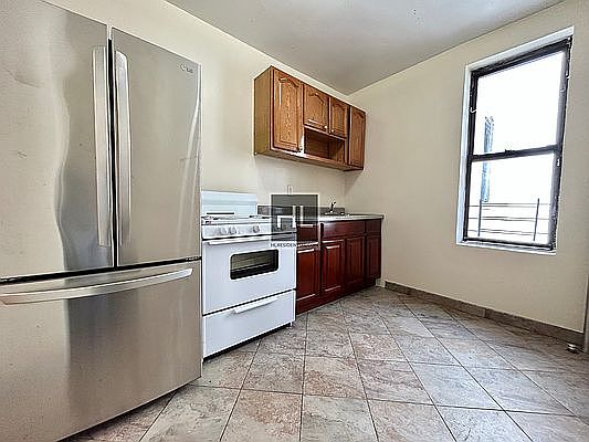 1st image of 73 Bay 22 St #B4
