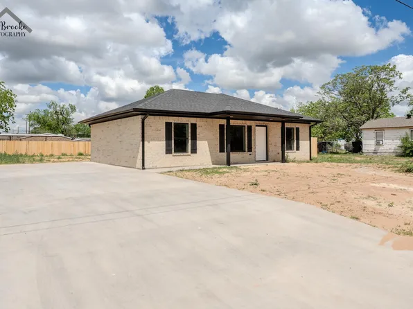 709 Michael St, Burkburnett, TX 76354