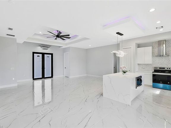 4th image of 3013 59th ST W