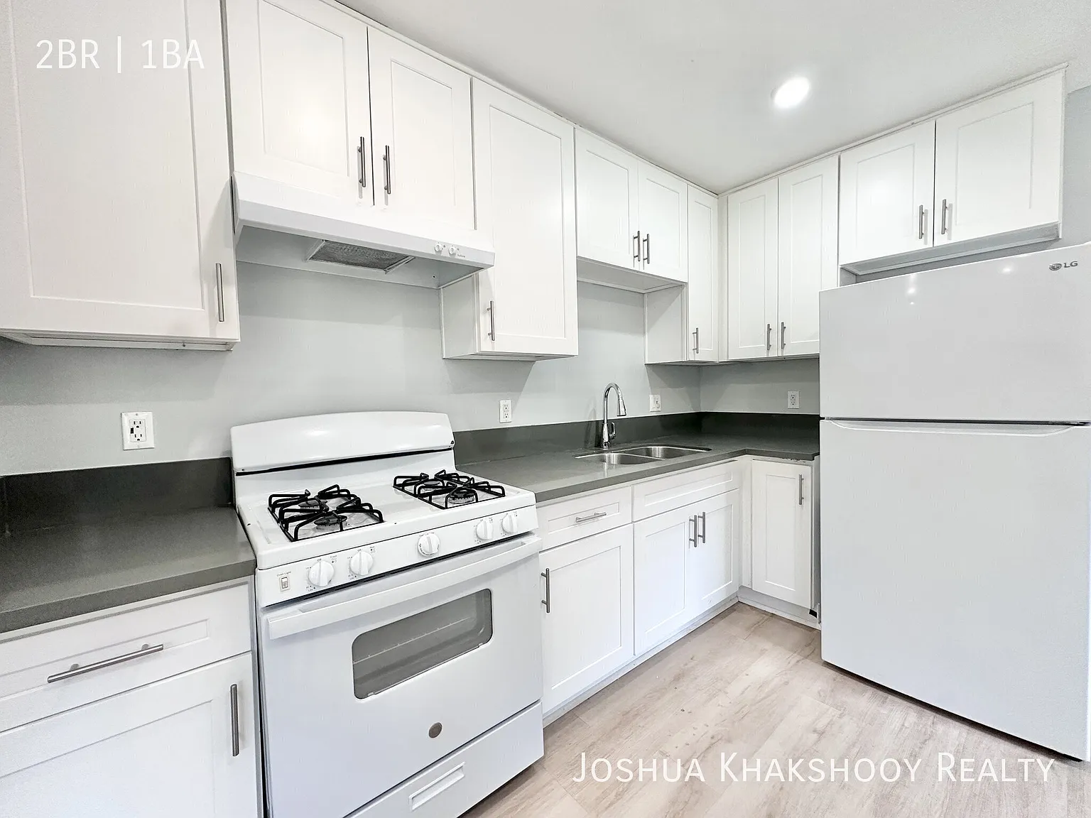 3923 Gibraltar Ave Los Angeles, CA 90008 — Photo 2
