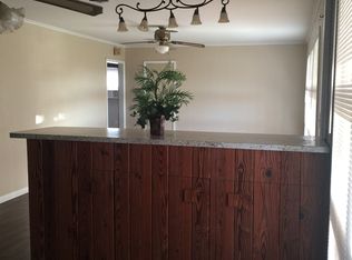 1413 S Oakwood Rd, Enid, OK 73703