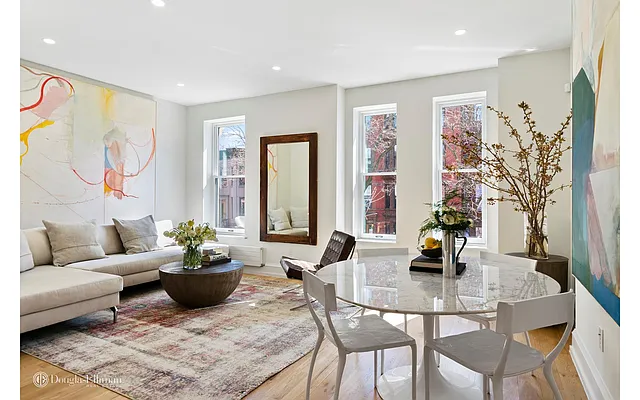 Sold by Douglas Elliman | media 14