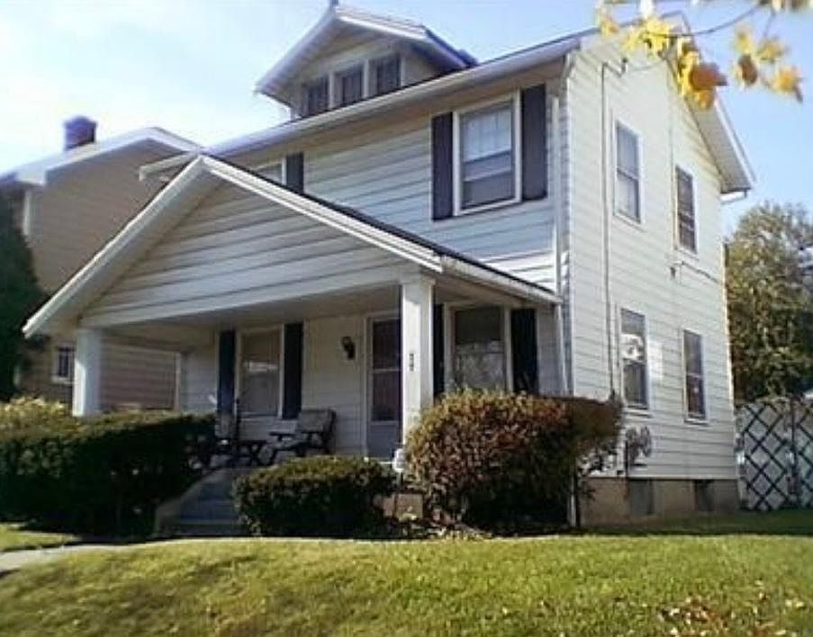 1st image of 37 S Moss Ave