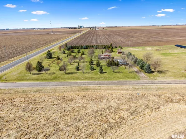 County Road 2400 E, Benson, IL 61516