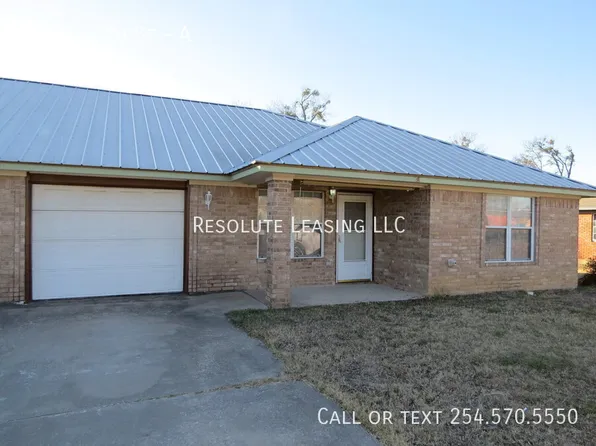 204 S 34th St #A, Gatesville, TX 76528