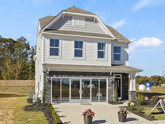 These photos are representative of this floor plan, but all options may not be available in every co