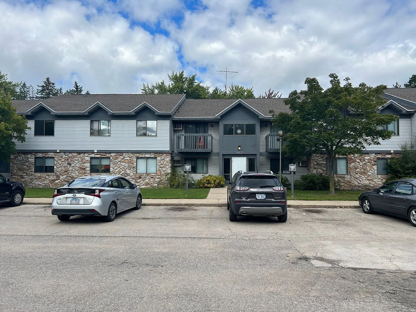 Thornwild Apartments — Photo 3