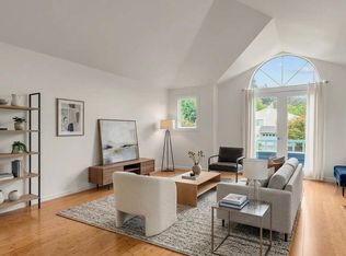 7515 25th Ave NE, Seattle, WA 98115