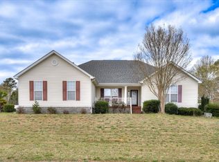561 Waycross Dr, Warrenville, SC 29851