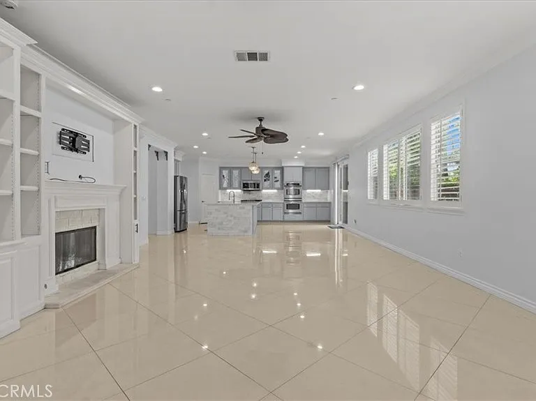 5448 Turin Way — Photo 5