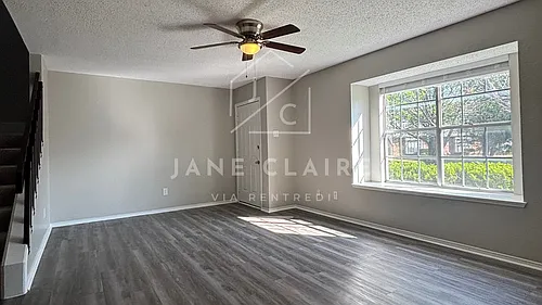 336 Mill Creek Cir Photo 1