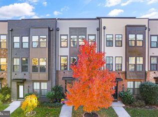 43307 John Michael Ter, Ashburn, VA 20148