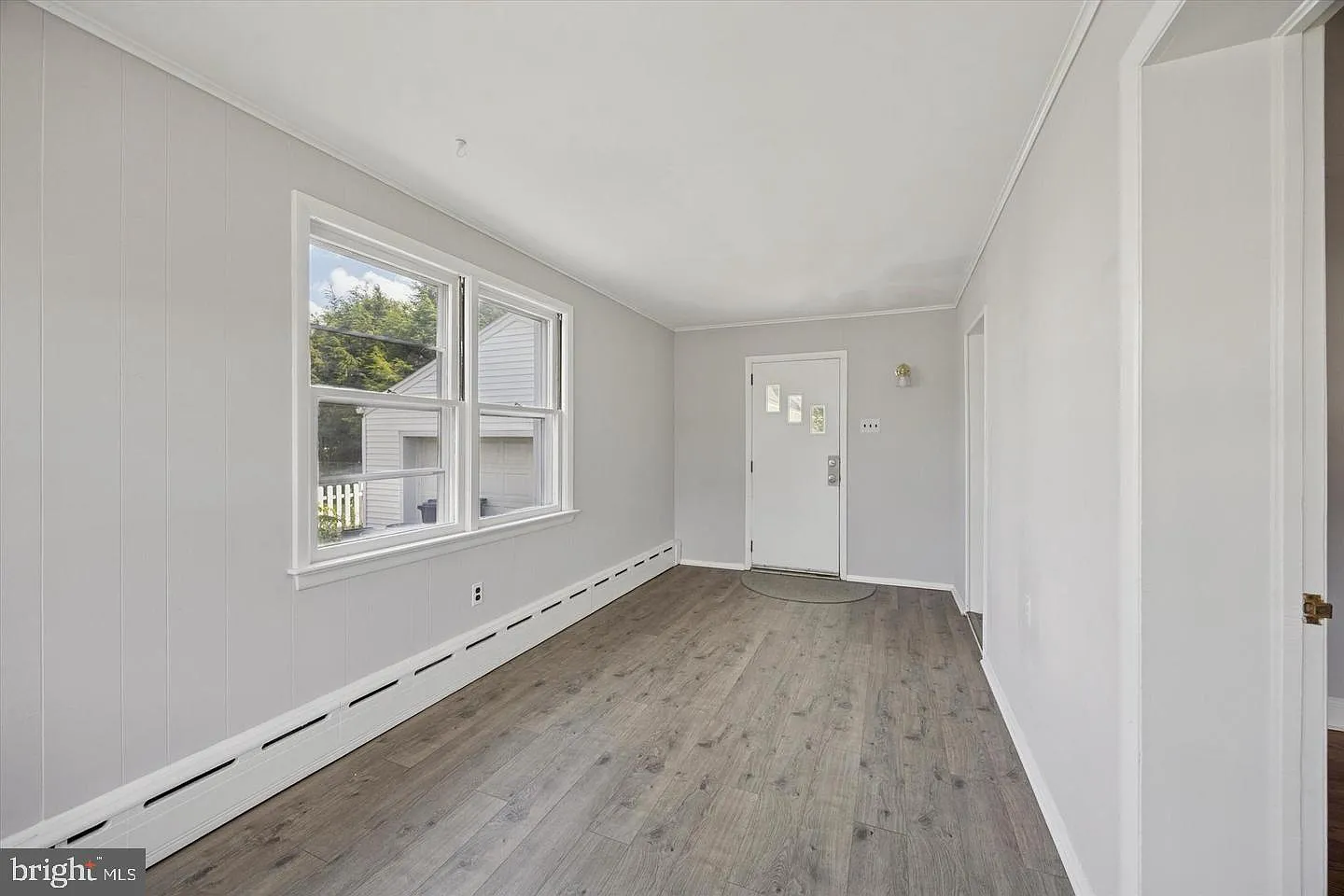 2 bed, 1.0 bath, 1000 sqft, $2,000 — Photo 3