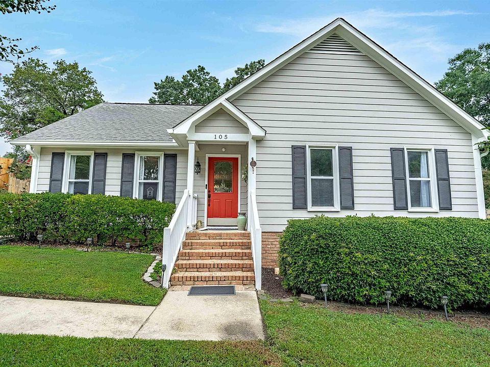 1st image of 105 Coventry Ct