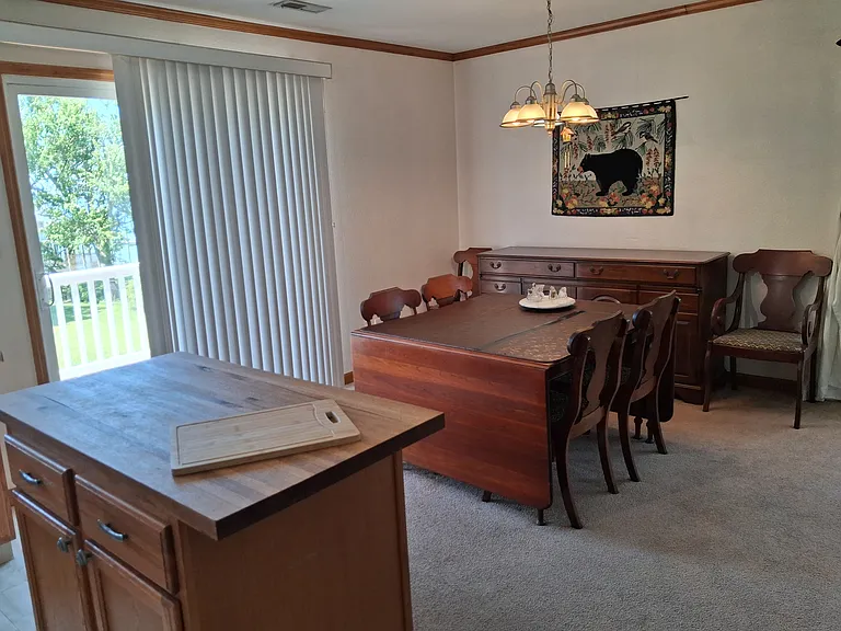 220 Riverview Ave — Photo 15