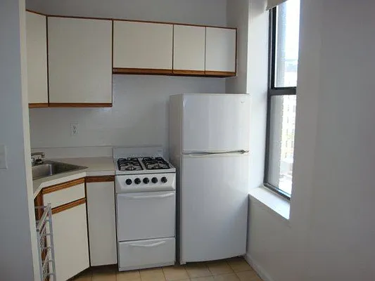 Rented by Stephen P. Wald | media 10