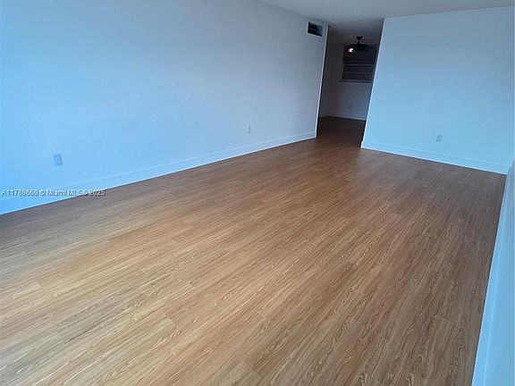 3rd image of 12590 NE 16th Ave APT 405