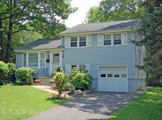 34 Rosslee Ave, North Haledon, NJ 07508