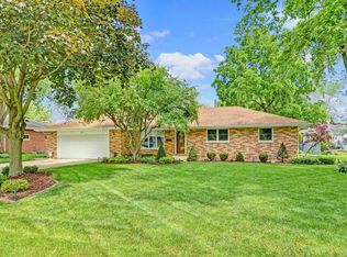 591 Orchard Dr, Crete, IL 60417