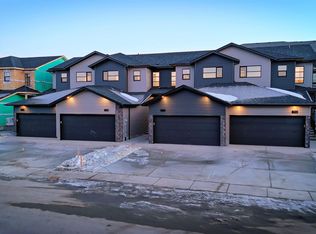 7694 174a Ave NW, Edmonton, AB