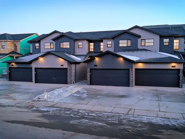 7694 174a Ave NW, Edmonton, AB T5Z 0W5