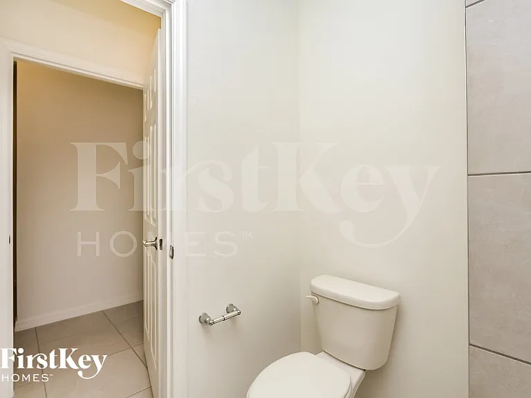 360 Corbel Ln — Photo 12